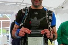 17:15 : Simon Billson just presented with his 40-Mile Certificate